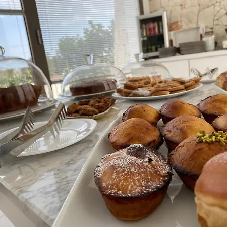 Casa Caleta Bed & Breakfast